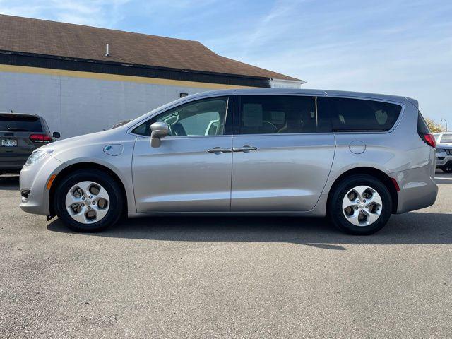 2018 chrysler pacifica hybrid touring plus