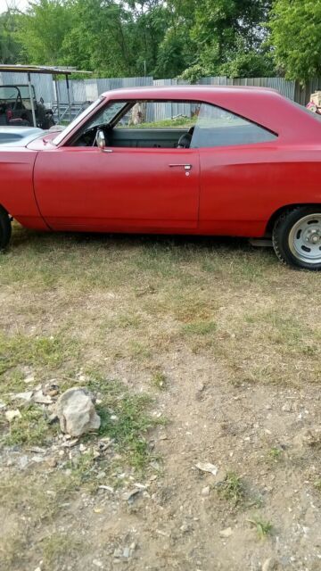 1968 plymouth road runner coupe red rwd automatic chrome
