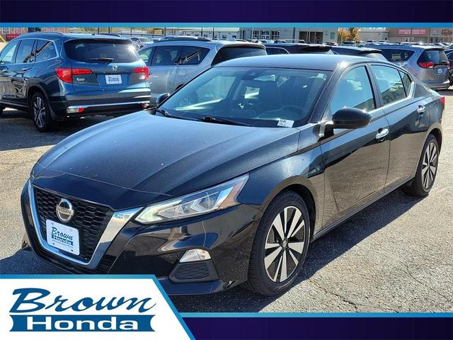 2022 nissan altima 2.5 sv
