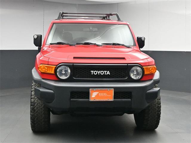 2012 toyota fj cruiser base