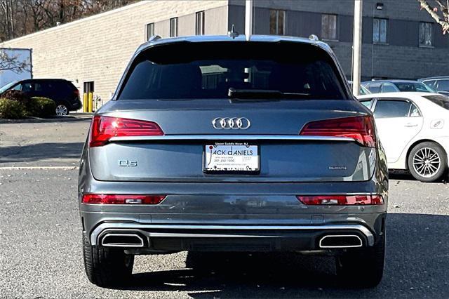 2024 audi q5 45 s line premium
