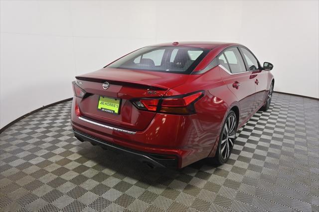 2021 nissan altima sr fwd