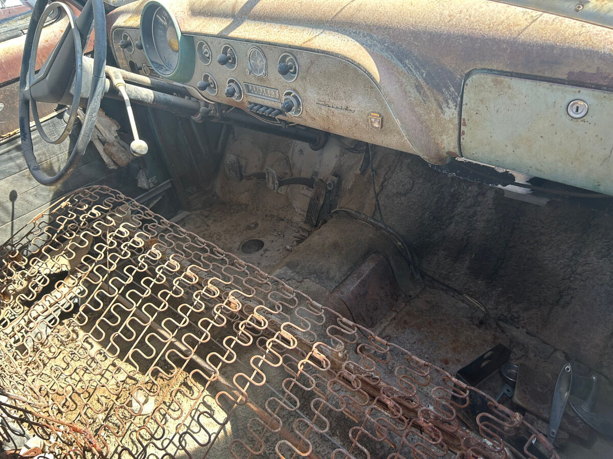1951 ford crestline 2dr sedan coupe not running - barn find