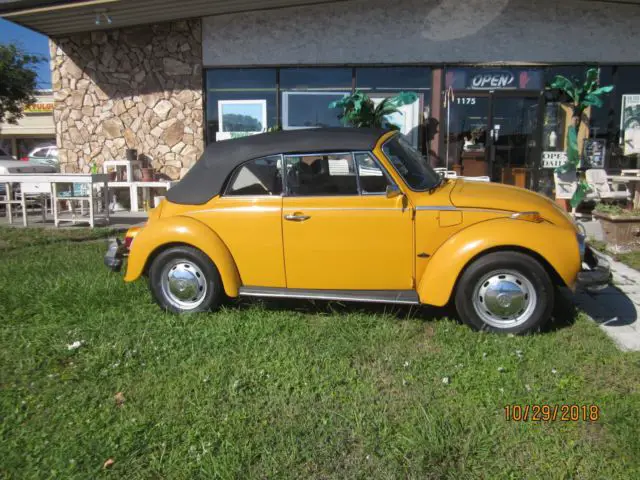1978 vw beetle convertible. genuine little old lady car from fl. estate