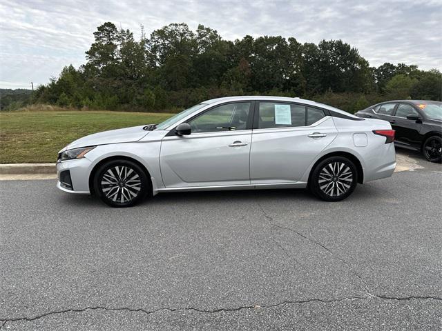 2024 nissan altima 2.5 sv