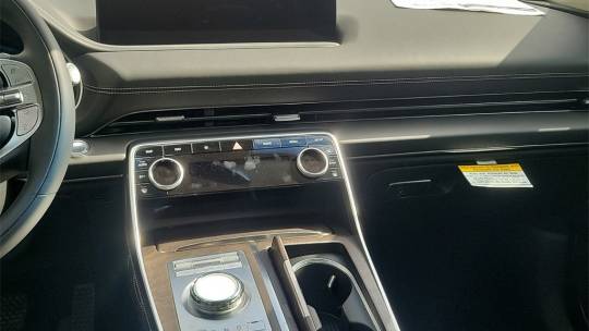 2024 Genesis GV80