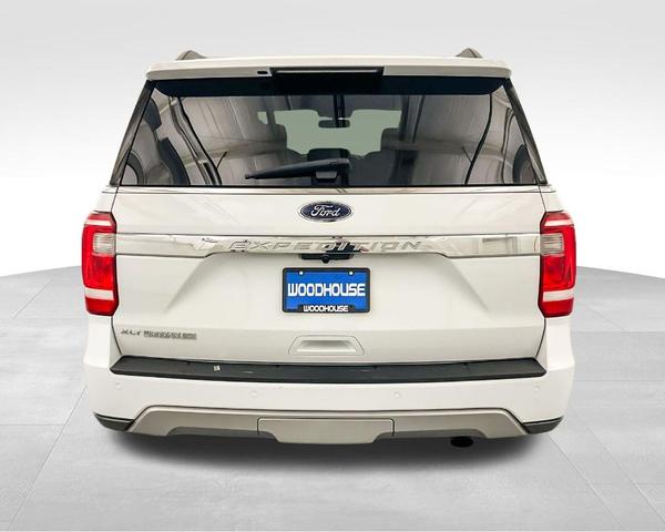 2021 ford expedition xlt