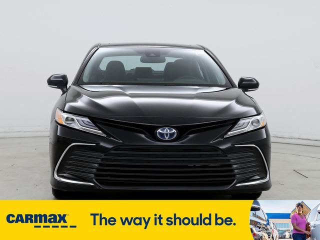 2021 toyota camry hybrid xle