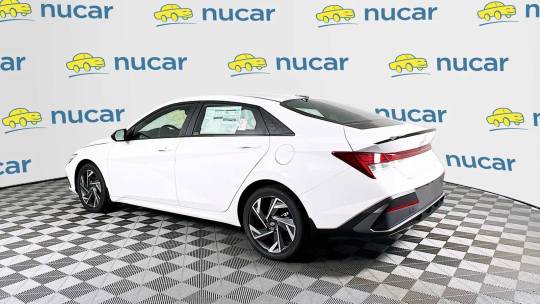 2025 Hyundai Elantra