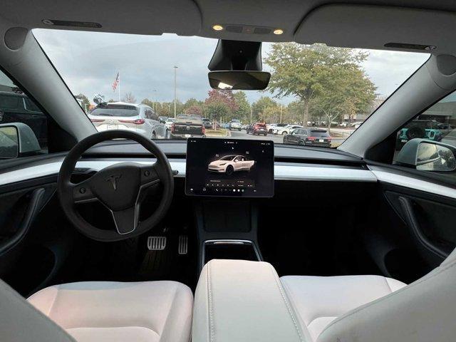 2023 tesla model y performance
