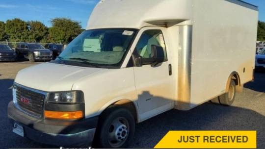 2022 gmc savana 3500