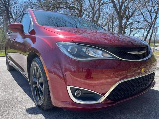 2017 chrysler pacifica touring-l minivan 4d in orland park, illinois