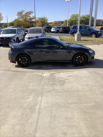 2017 subaru brz limited
