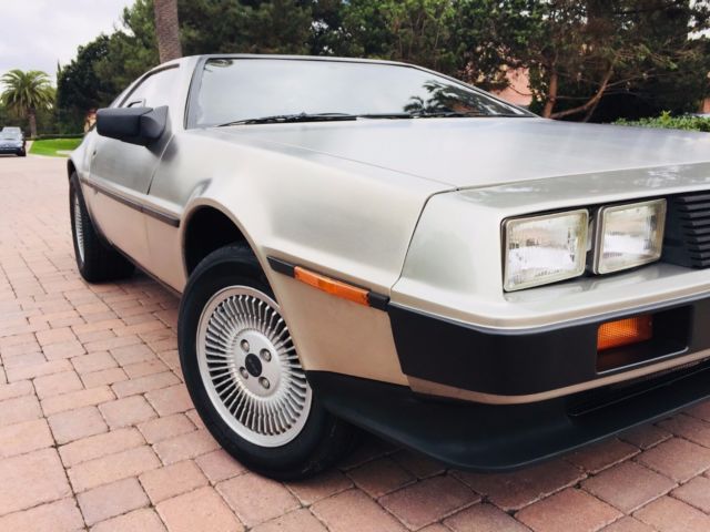 delorean - blue plate original california car with manual gearbox