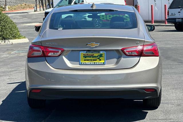 2022 chevrolet malibu fwd lt