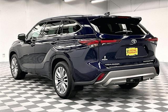 2024 toyota highlander platinum