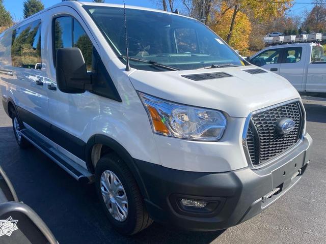 2022 ford transit-250 t-250
