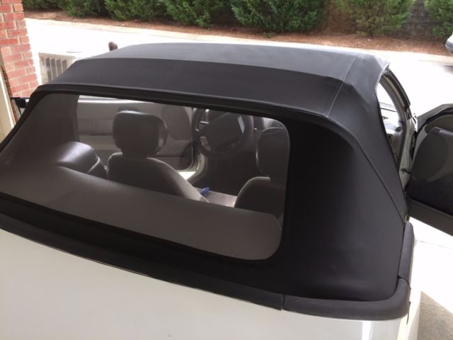 1992 geo metro convertible- white automatic transmission