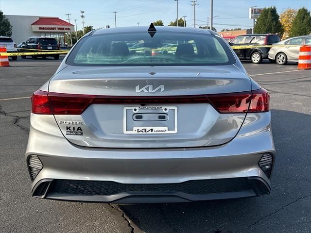 2022 kia forte lxs