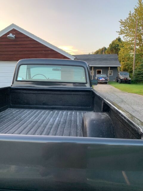 1972 chevy c20 rear wheel drive nice