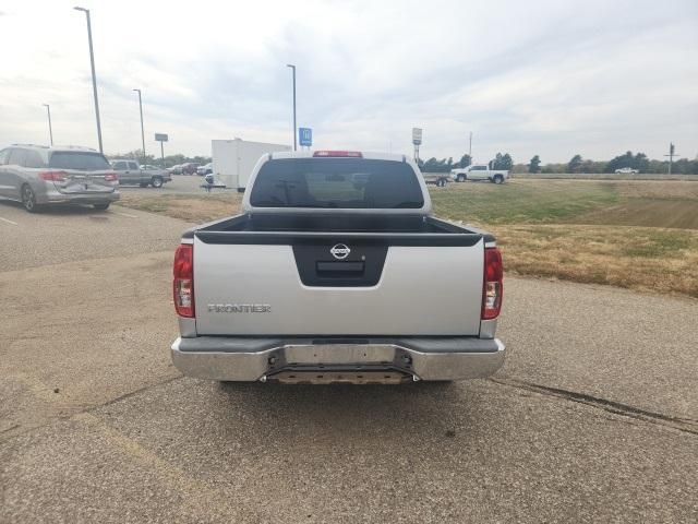 2013 nissan frontier s