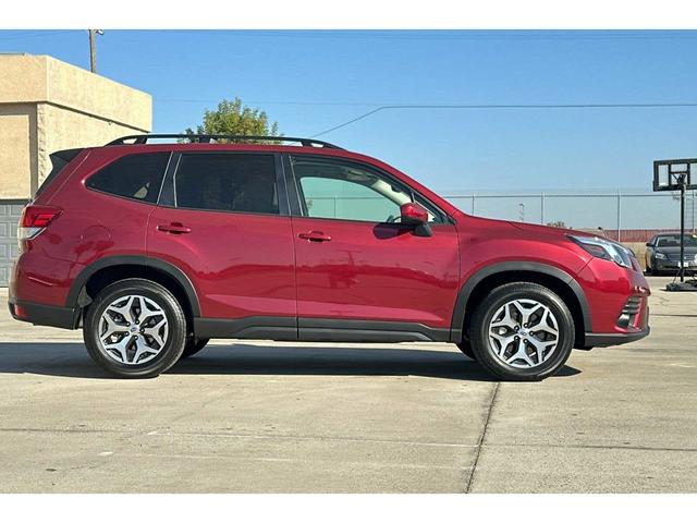 2024 subaru forester premium