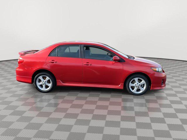 2013 toyota corolla s
