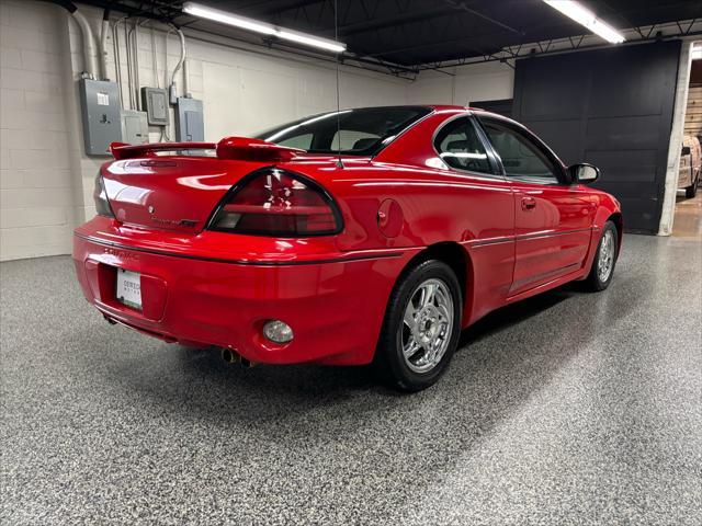 2004 pontiac grand am gt1