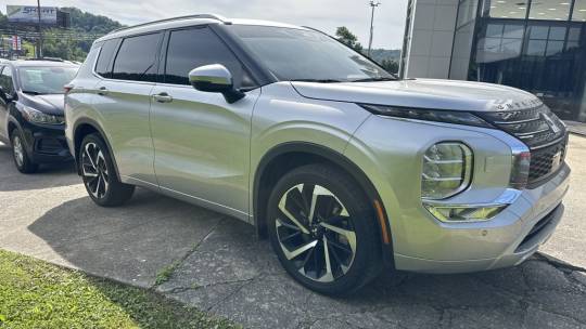 2023 Mitsubishi Outlander