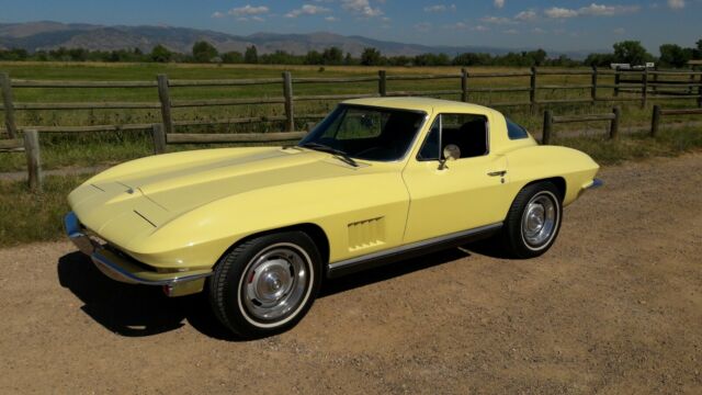 1967 corvette coupe air cond power windows ,5speed auto trans ps pb