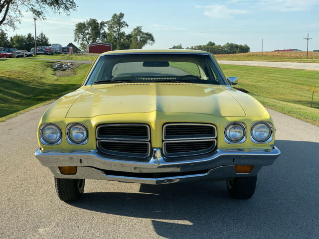 1972 pontiac lemans, 350ci auto, street machine, 67k miles, 12 bolt rear axle