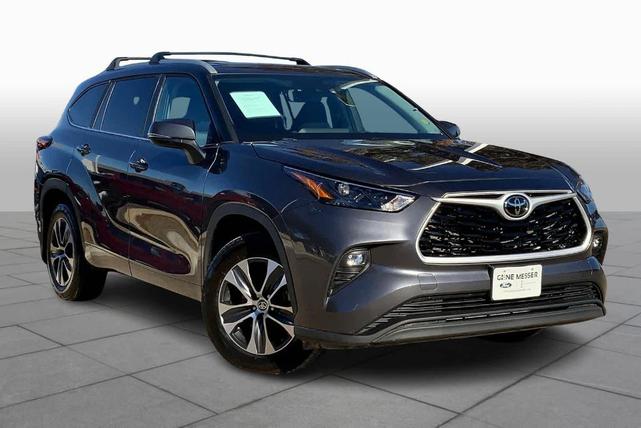 2023 toyota highlander xle