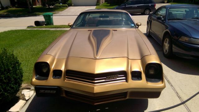 1980 chevrolet camaro z28 - gold - v8 - t-tops - automatic - good condition