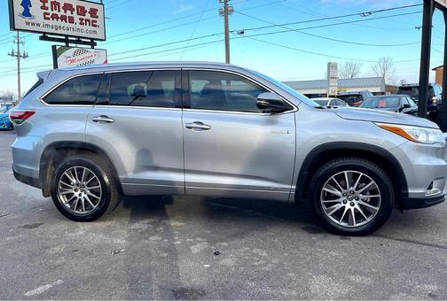 2016 toyota highlander hybrid in saint louis, missouri