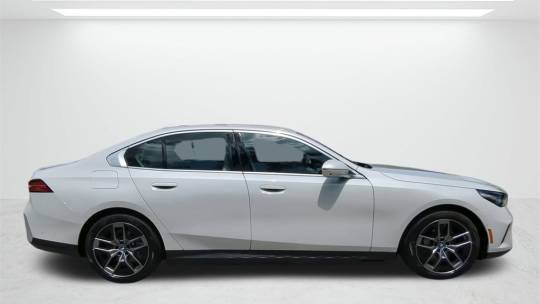 2024 BMW i5