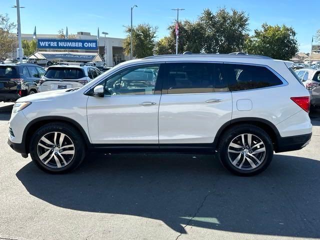 2017 honda pilot elite