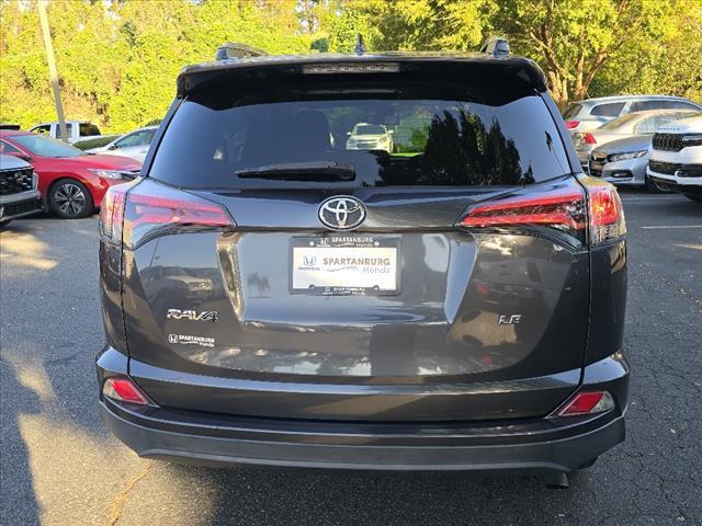 2018 toyota rav4 le