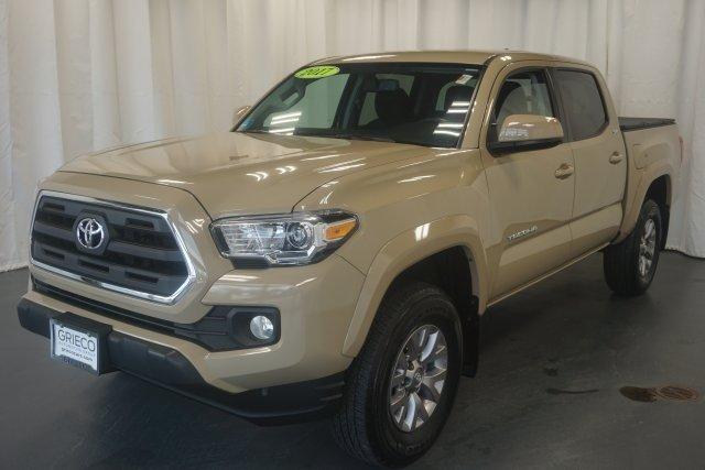 used 2017 toyota tacoma w/ sr5 package east providence, ri 02914 for sale in east providence, rhode island