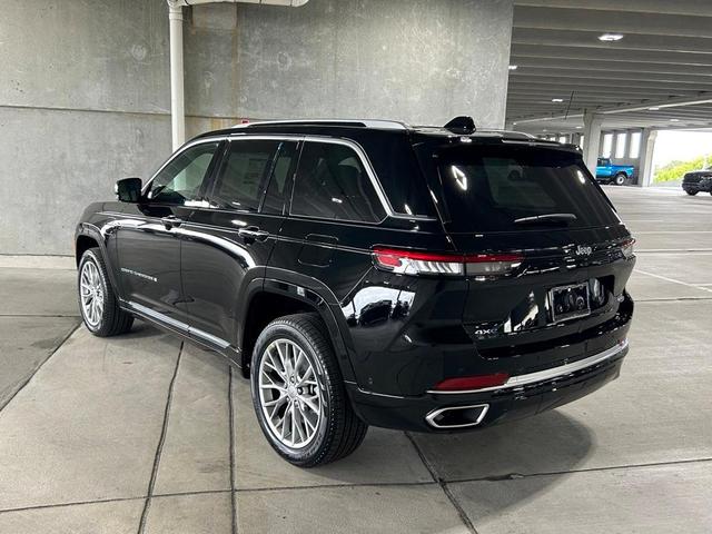 2024 jeep grand cherokee 4xe summit