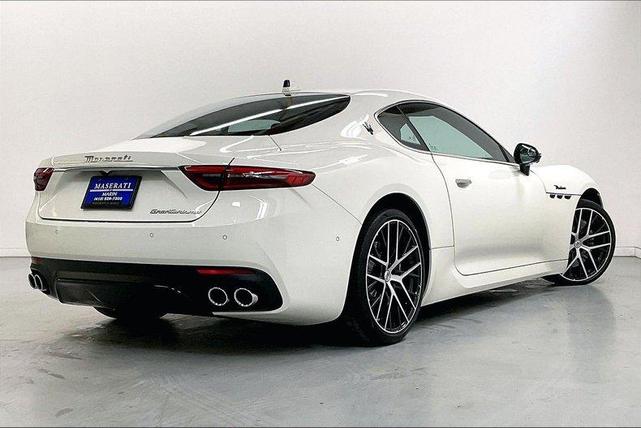 2024 maserati granturismo modena