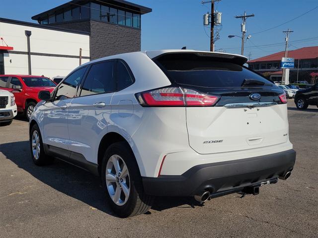 2019 ford edge se
