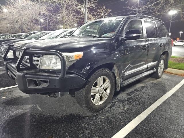 2013 toyota land cruiser v8