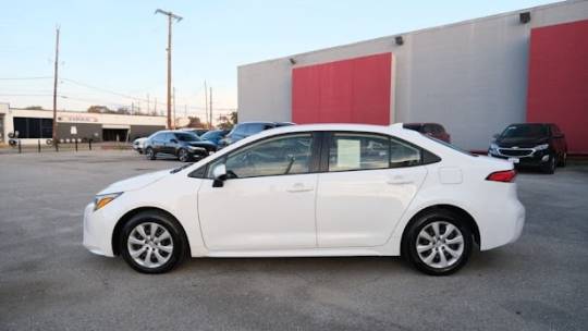 2023 toyota corolla hybrid le