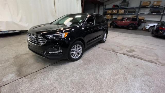 2022 ford edge sel