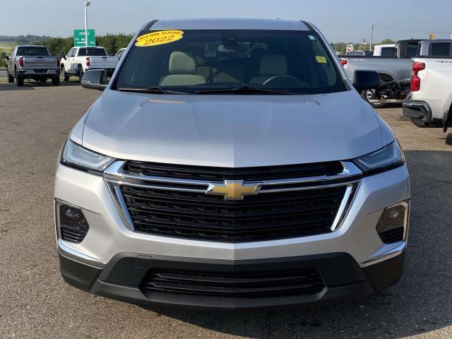 2022 chevrolet traverse ls