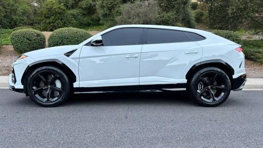 2019 Lamborghini Urus