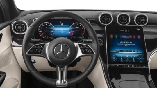 2025 Mercedes-Benz GLC