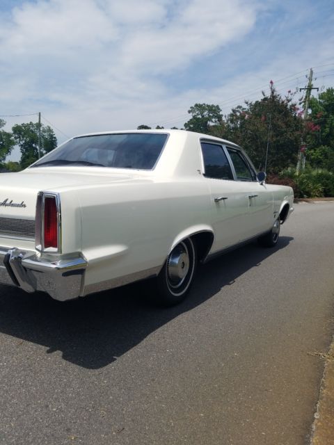 1967 amc ambassador 990 great condition, runs great