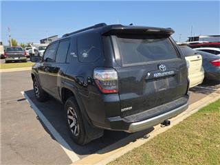 2022 Toyota 4Runner trd off-road
