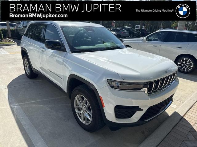 2023 jeep grand cherokee laredo